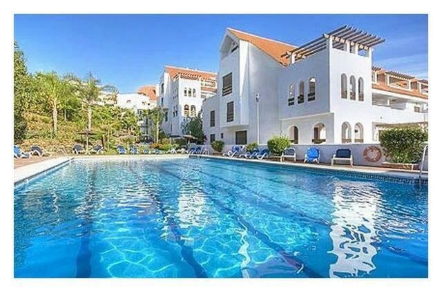 Апартаменти La Maestranza, Puerto Banus Марбелья Екстер'єр фото